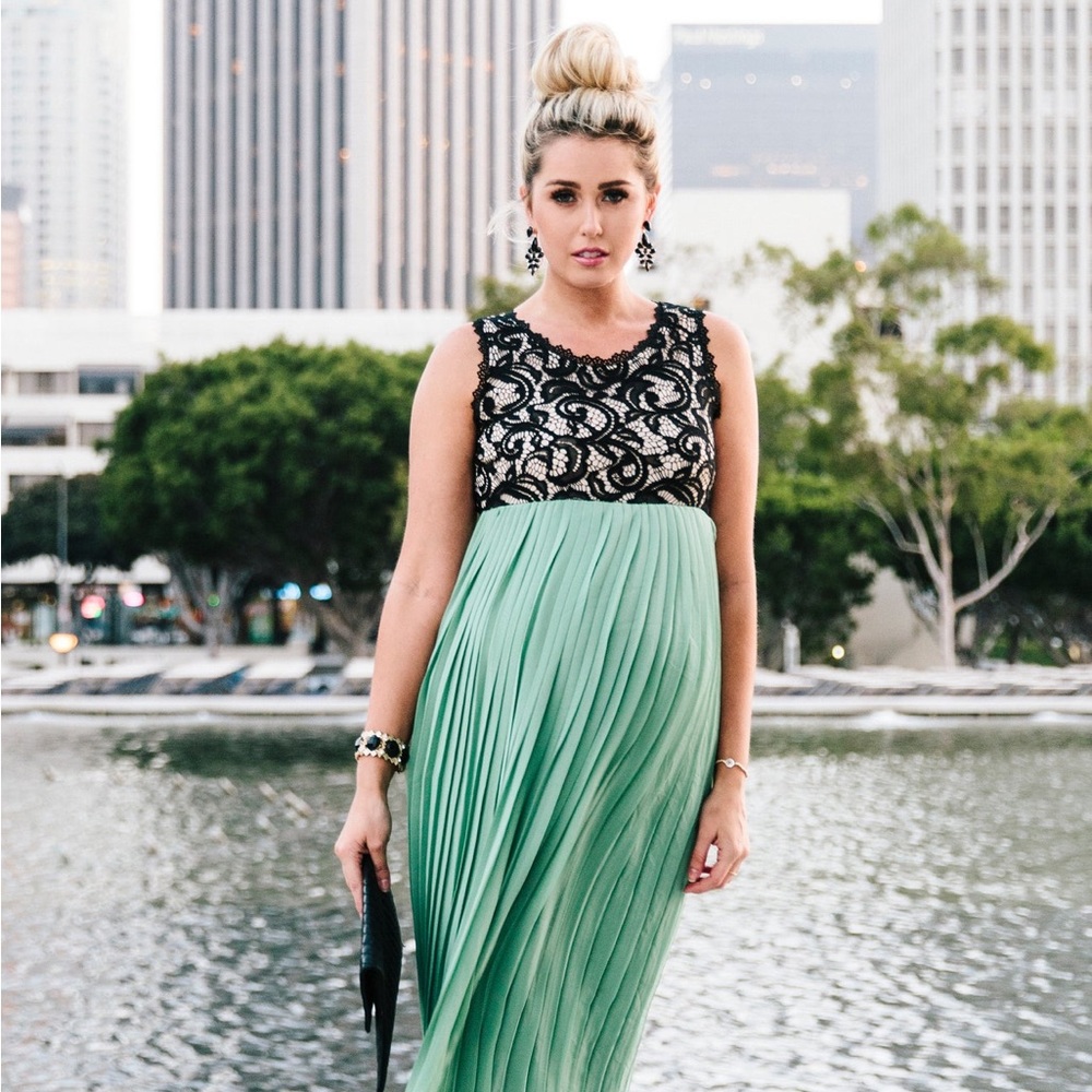 Pinkblush Pleated Maternity Maxi Dress XS